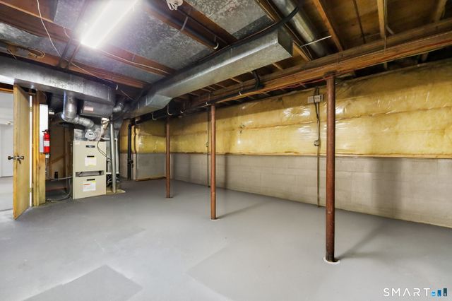 53 Rock Hill Road, Woodbridge, CT 06525