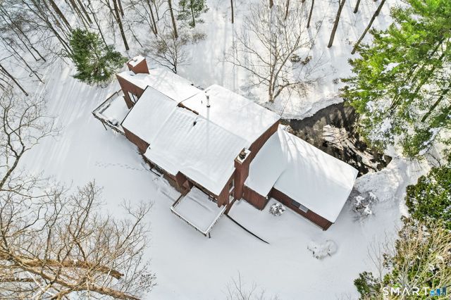 53 Rock Hill Road, Woodbridge, CT 06525