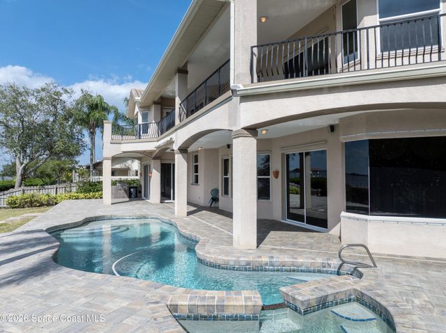 650 Loggerhead Island Drive, Satellite Beach, FL 32937
