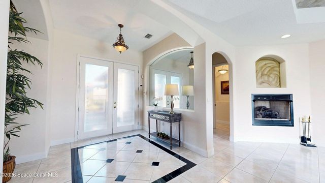 650 Loggerhead Island Drive, Satellite Beach, FL 32937