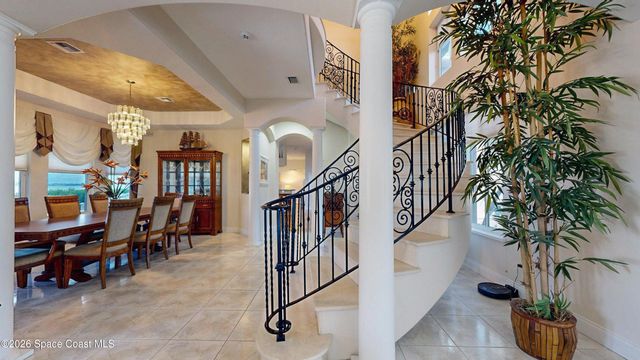 650 Loggerhead Island Drive, Satellite Beach, FL 32937