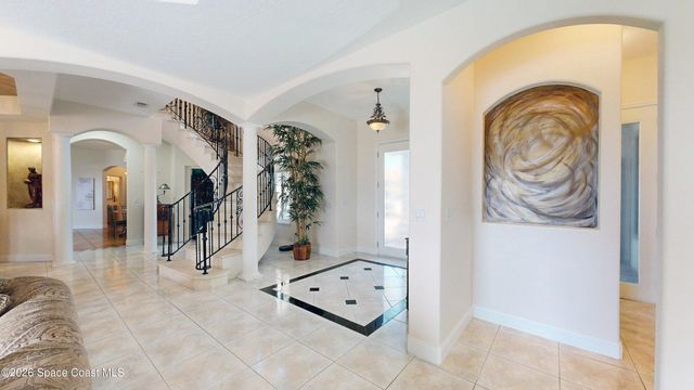 650 Loggerhead Island Drive, Satellite Beach, FL 32937