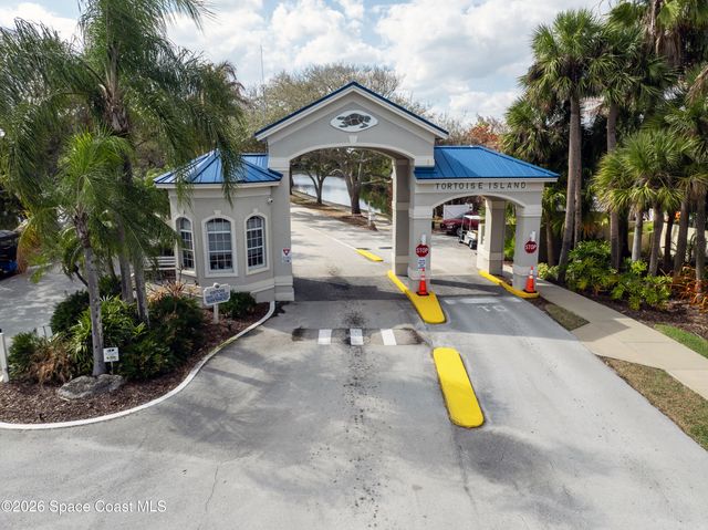 650 Loggerhead Island Drive, Satellite Beach, FL 32937