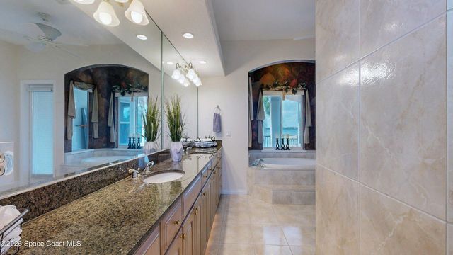 650 Loggerhead Island Drive, Satellite Beach, FL 32937