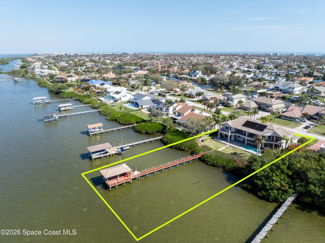 650 Loggerhead Island Drive, Satellite Beach, FL 32937