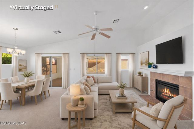 1755 N Vía Cananea, Green Valley, AZ 85614