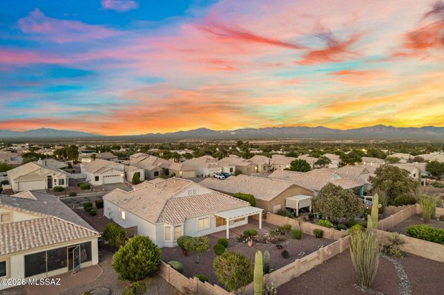 1755 N Vía Cananea, Green Valley, AZ 85614