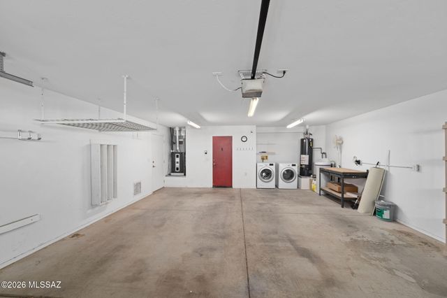 1755 N Vía Cananea, Green Valley, AZ 85614