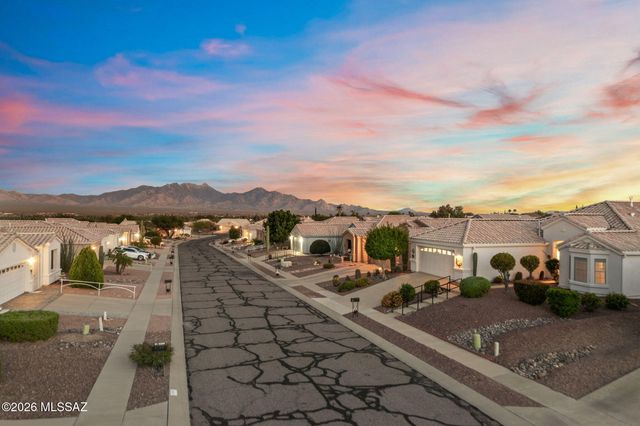 1755 N Vía Cananea, Green Valley, AZ 85614