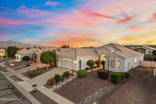 1755 N Vía Cananea, Green Valley, AZ 85614