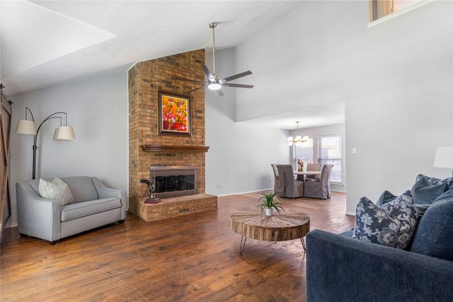 2700 Valleywood Drive, Grapevine, TX 76051