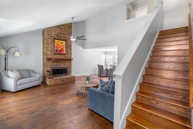 2700 Valleywood Drive, Grapevine, TX 76051
