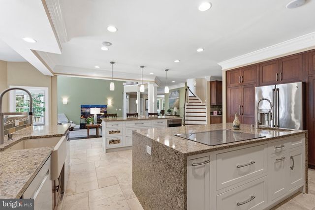 19313 CISSEL MANOR DR, Poolesville, MD 20837
