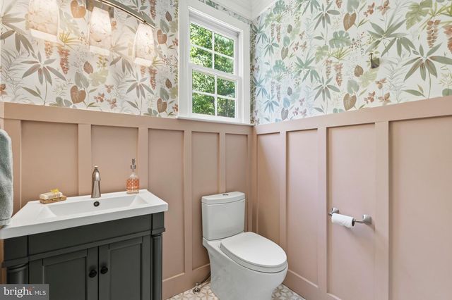 19313 CISSEL MANOR DR, Poolesville, MD 20837