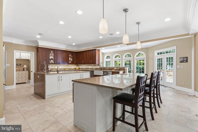 19313 CISSEL MANOR DR, Poolesville, MD 20837