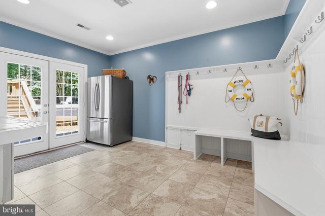 19313 CISSEL MANOR DR, Poolesville, MD 20837