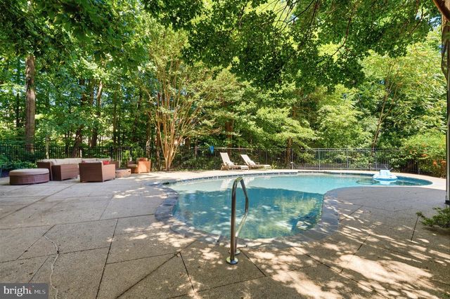 19313 CISSEL MANOR DR, Poolesville, MD 20837