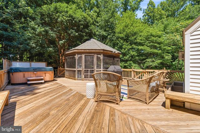 19313 CISSEL MANOR DR, Poolesville, MD 20837