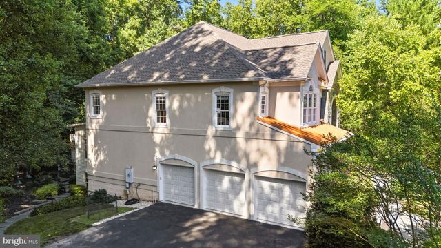 19313 CISSEL MANOR DR, Poolesville, MD 20837