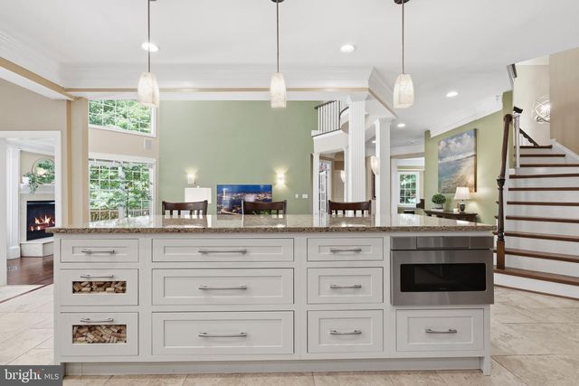 19313 CISSEL MANOR DR, Poolesville, MD 20837