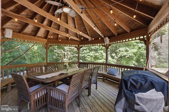 19313 CISSEL MANOR DR, Poolesville, MD 20837