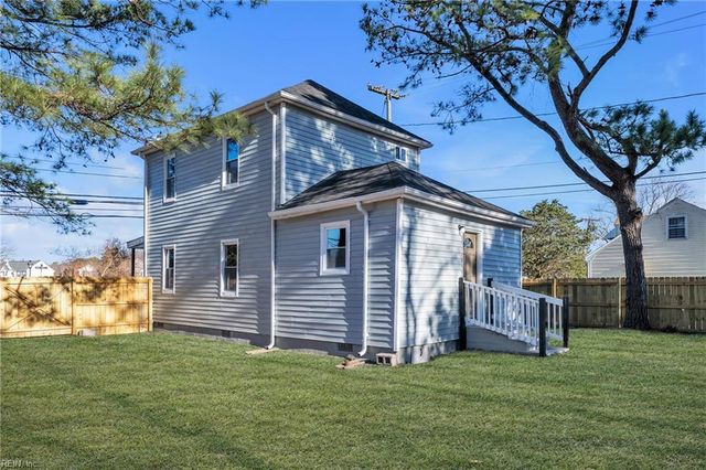 4112 Twin Pines RD, Portsmouth, VA 23703