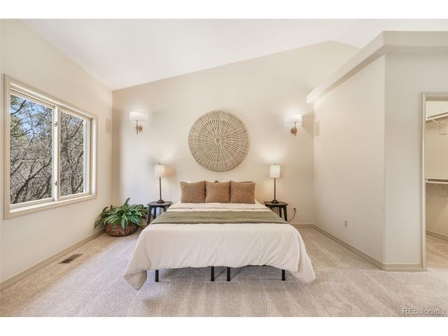19790 Beacon Lite Rd, Monument, CO 80132
