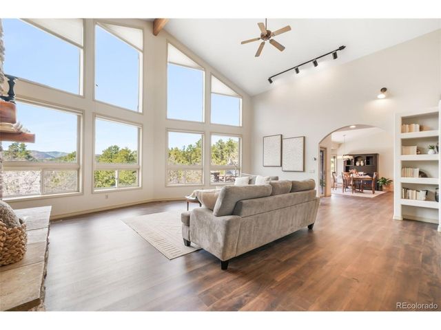 19790 Beacon Lite Rd, Monument, CO 80132