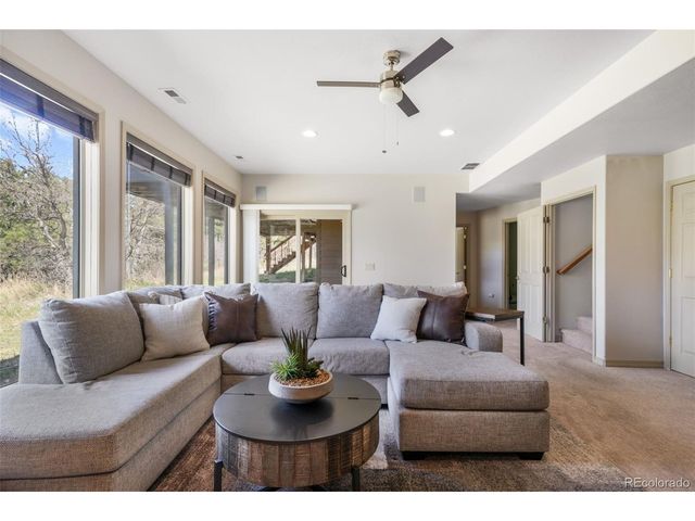 19790 Beacon Lite Rd, Monument, CO 80132