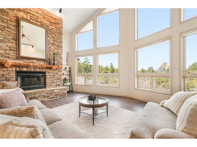 19790 Beacon Lite Rd, Monument, CO 80132