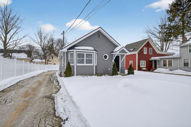 30 Main Street, Salem, NH 03079