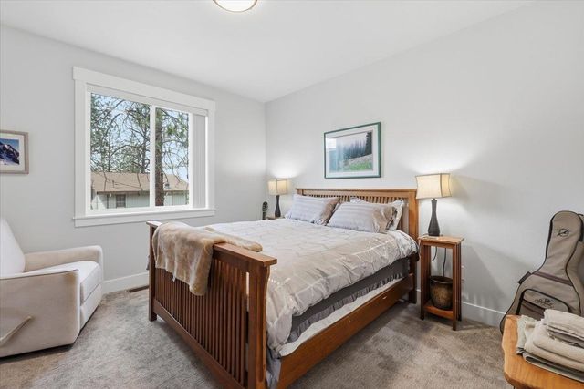 1410 S Dyer Rd, Spokane Valley, WA 99212