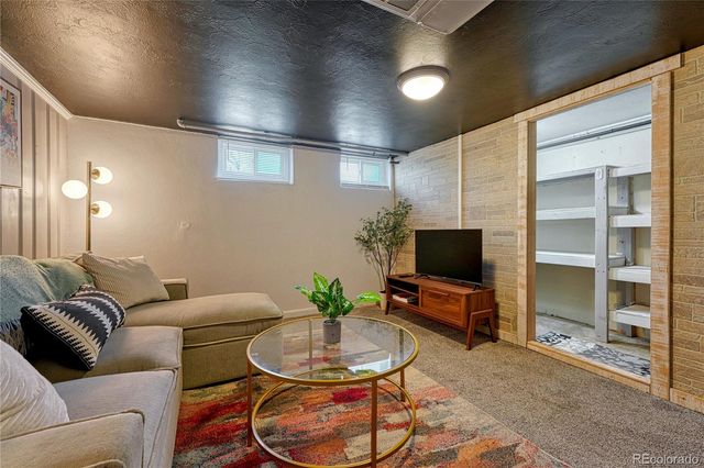 1334 Xavier Street, Denver, CO 80204