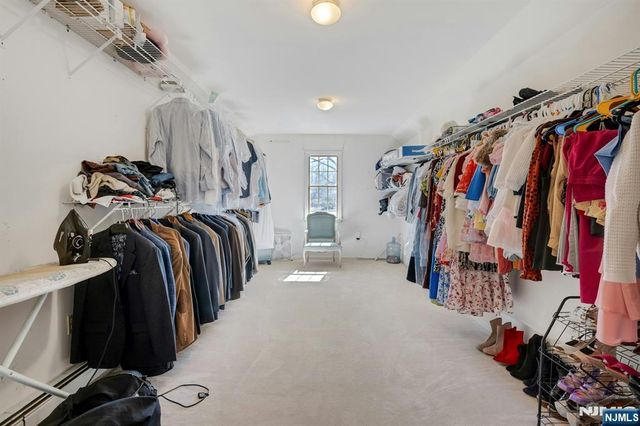 5 Noble Court, Washington Township, NJ 07853