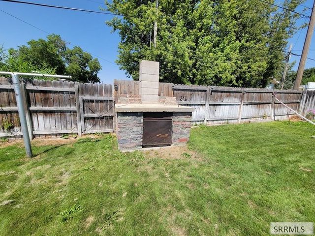 311 Gladstone Street, Idaho Falls, ID 83401