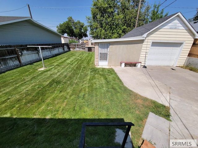 311 Gladstone Street, Idaho Falls, ID 83401
