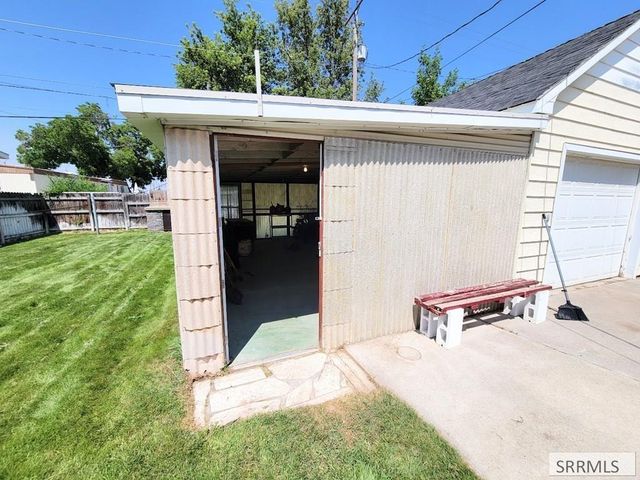311 Gladstone Street, Idaho Falls, ID 83401