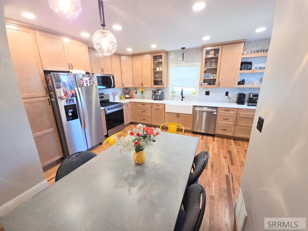 Image 12 of property listing at 311 Gladstone Street, Idaho Falls, ID 83401