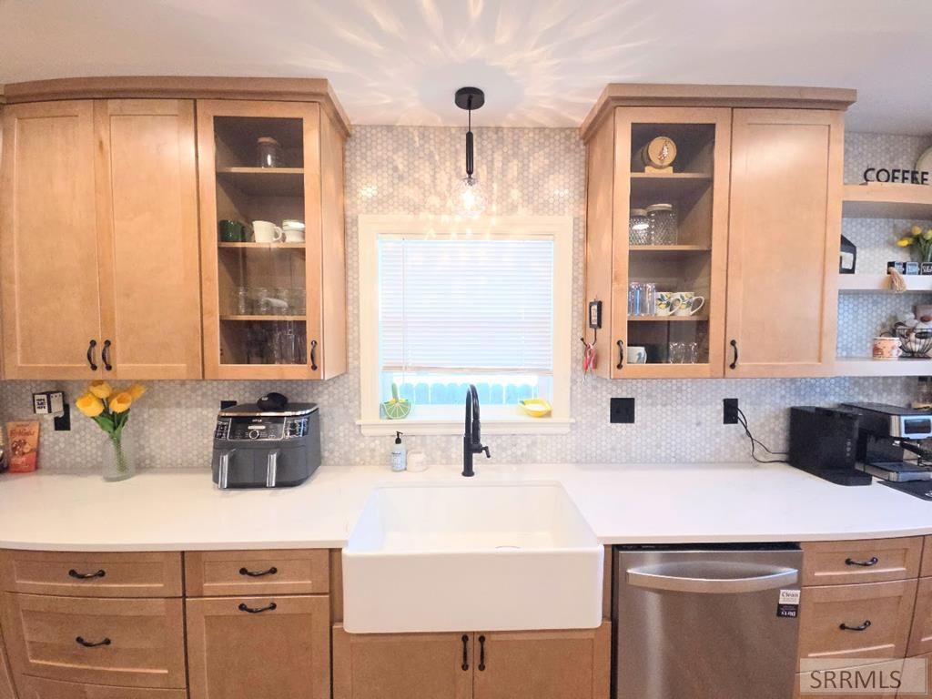 Image 18 of property listing at 311 Gladstone Street, Idaho Falls, ID 83401