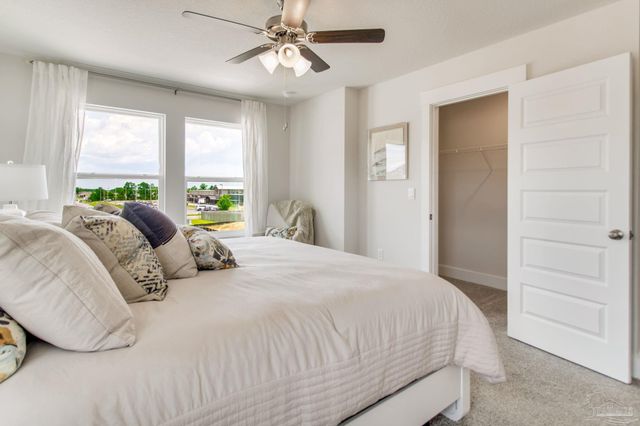 4531 Tenpence Cir, Pace, FL 32571