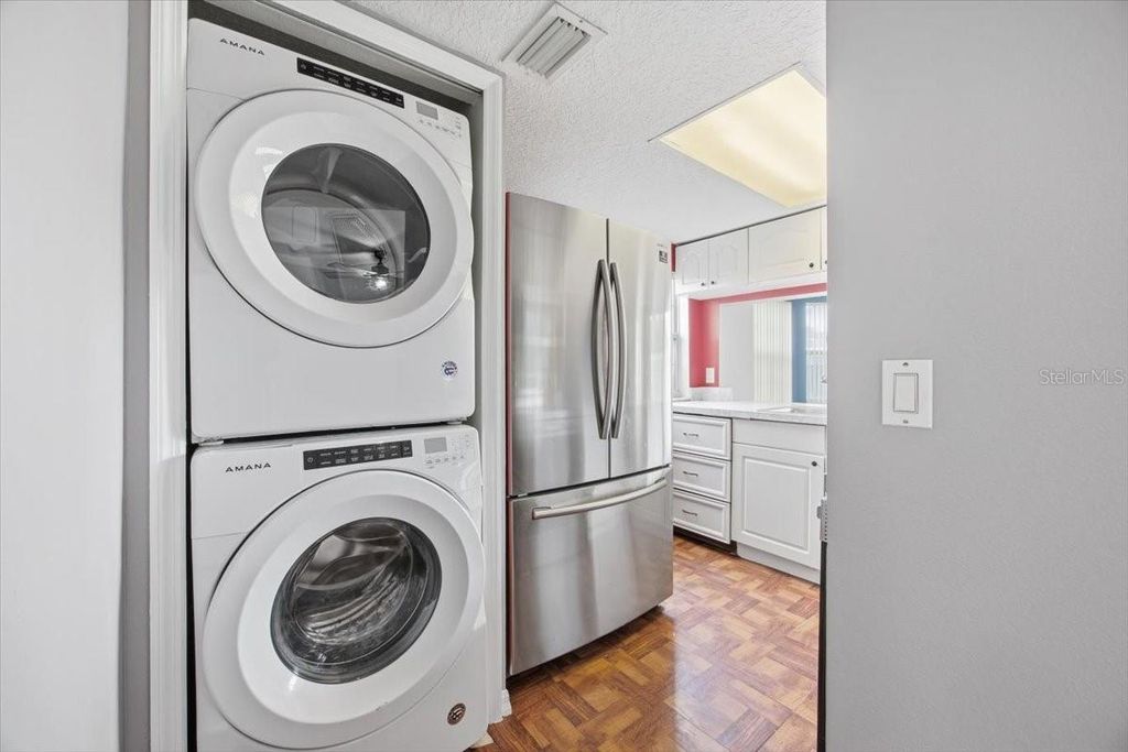 Image 15 of property listing at 135 ORCHID DRIVE, Davenport, FL 33897