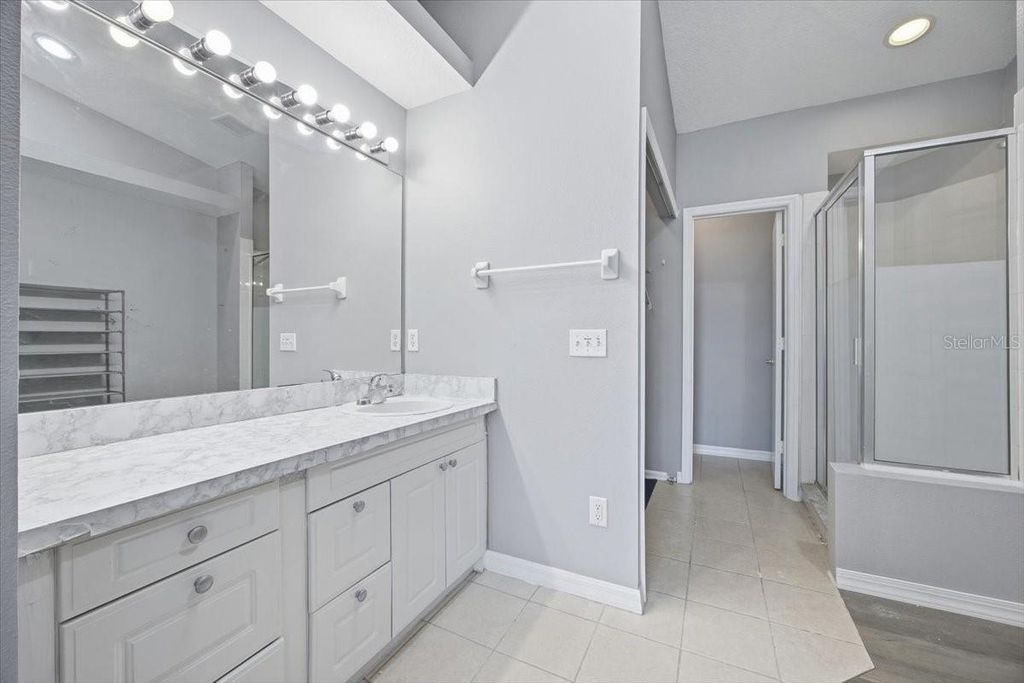 Image 28 of property listing at 135 ORCHID DRIVE, Davenport, FL 33897