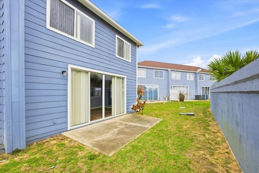 Image 32 of property listing at 135 ORCHID DRIVE, Davenport, FL 33897