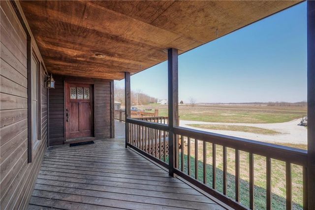 684 NW 832P Road, Blairstown, MO 64726