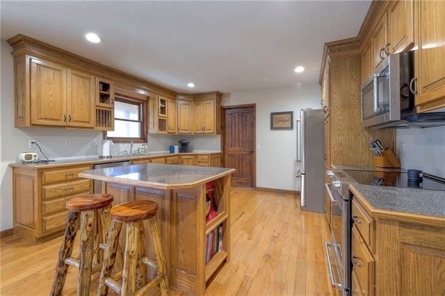 684 NW 832P Road, Blairstown, MO 64726