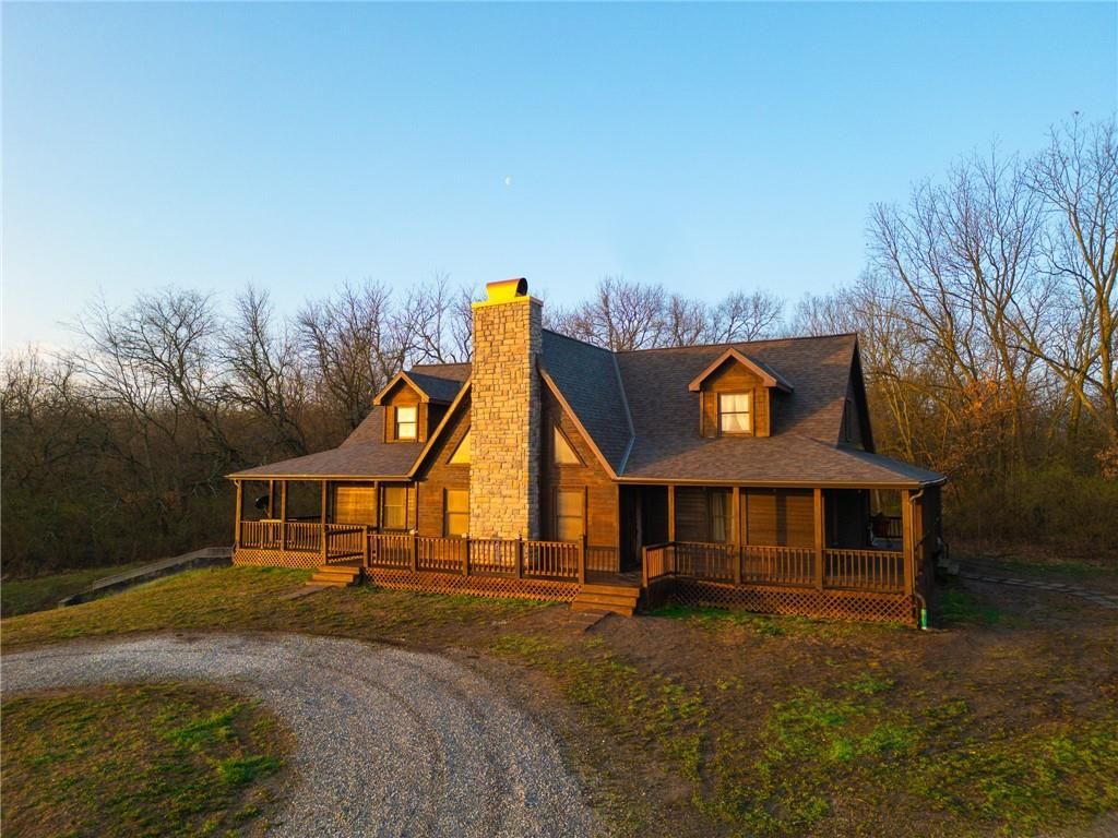 684 NW 832P Road, Blairstown, MO 64726