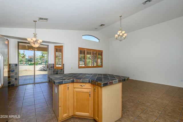 17610 W HAYDEN Drive, Surprise, AZ 85374