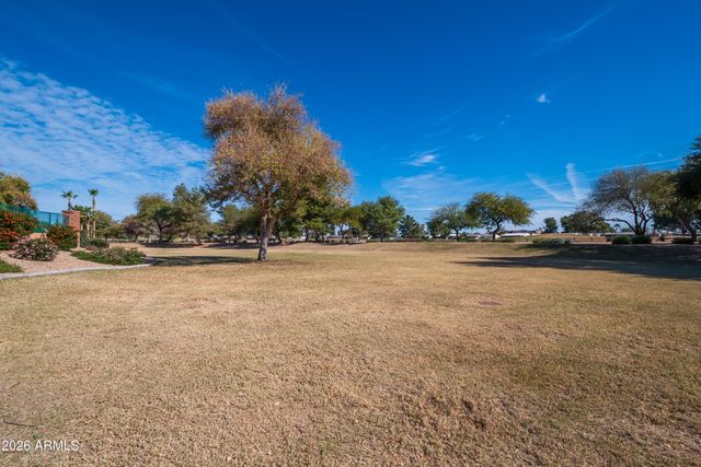 17610 W HAYDEN Drive, Surprise, AZ 85374