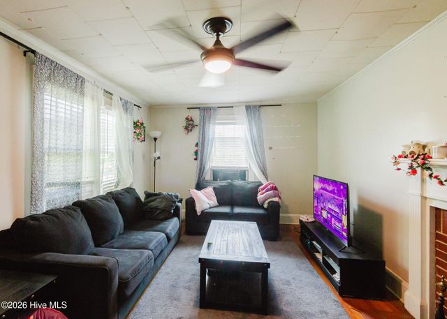 303 Myrtle Avenue, Hamlet, NC 28345