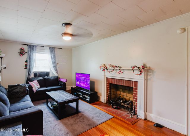 303 Myrtle Avenue, Hamlet, NC 28345